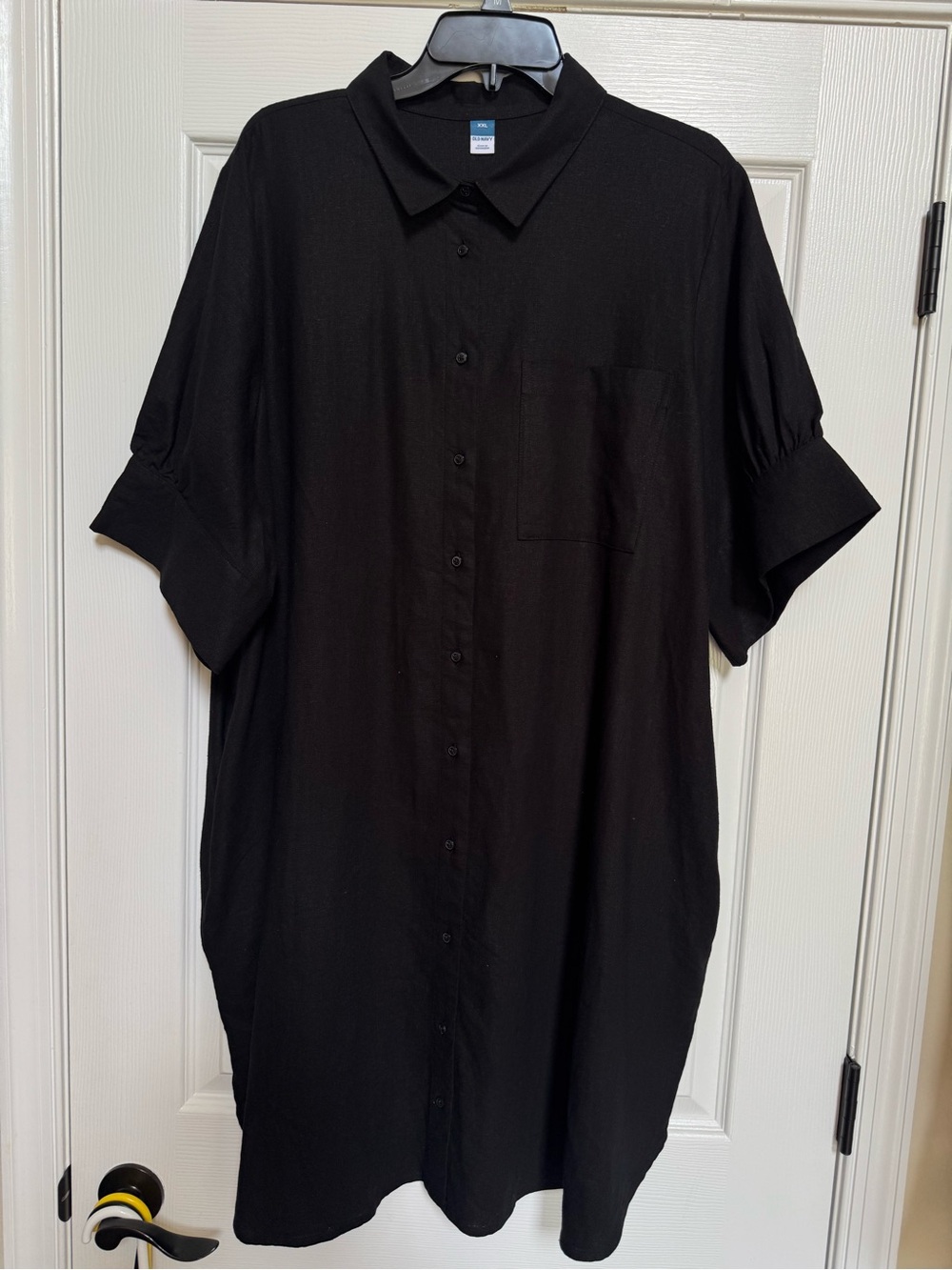 Old Navy Black Short-Sleeve Midi Shirt Dress